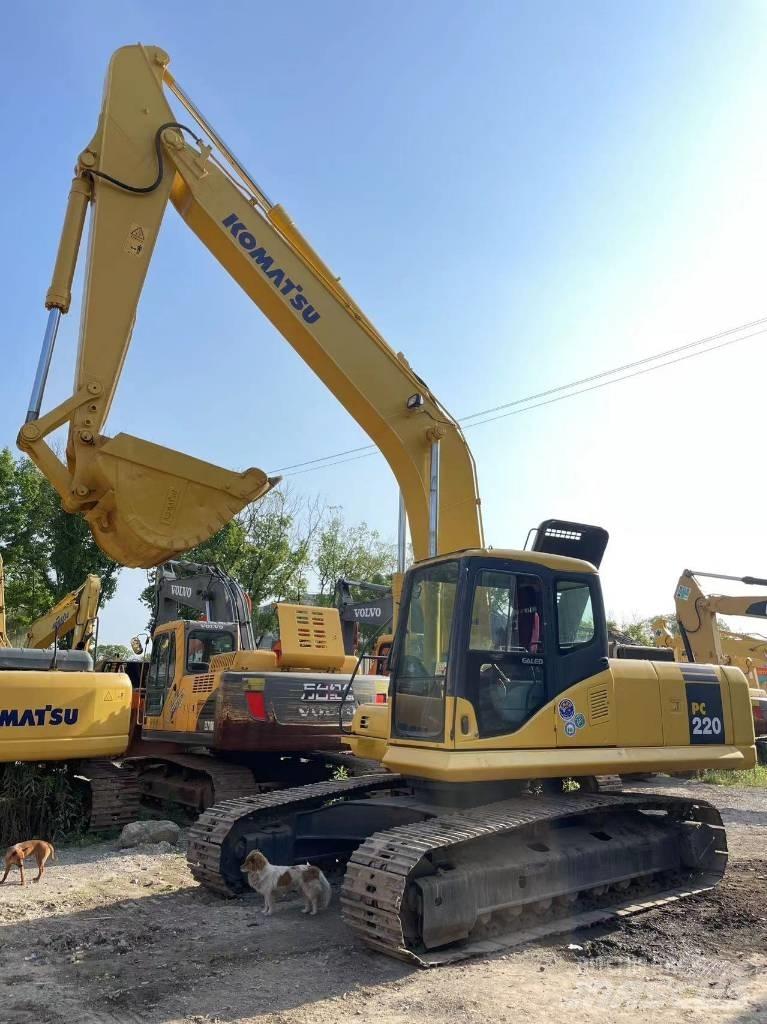 Komatsu PC 220-7 Excavadoras de cadenas
