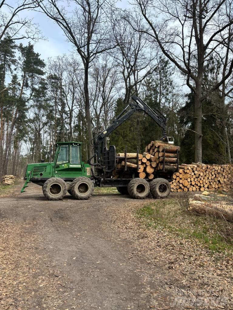 John Deere 1110 D Autocargadoras