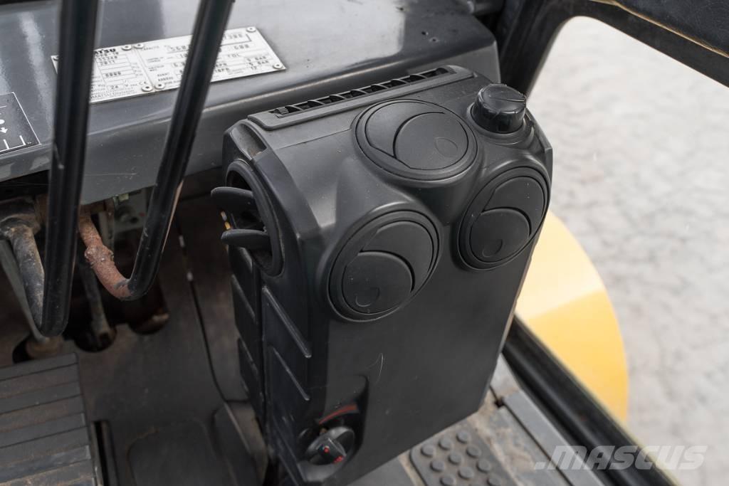 Komatsu FD 80-10 Carretillas diesel