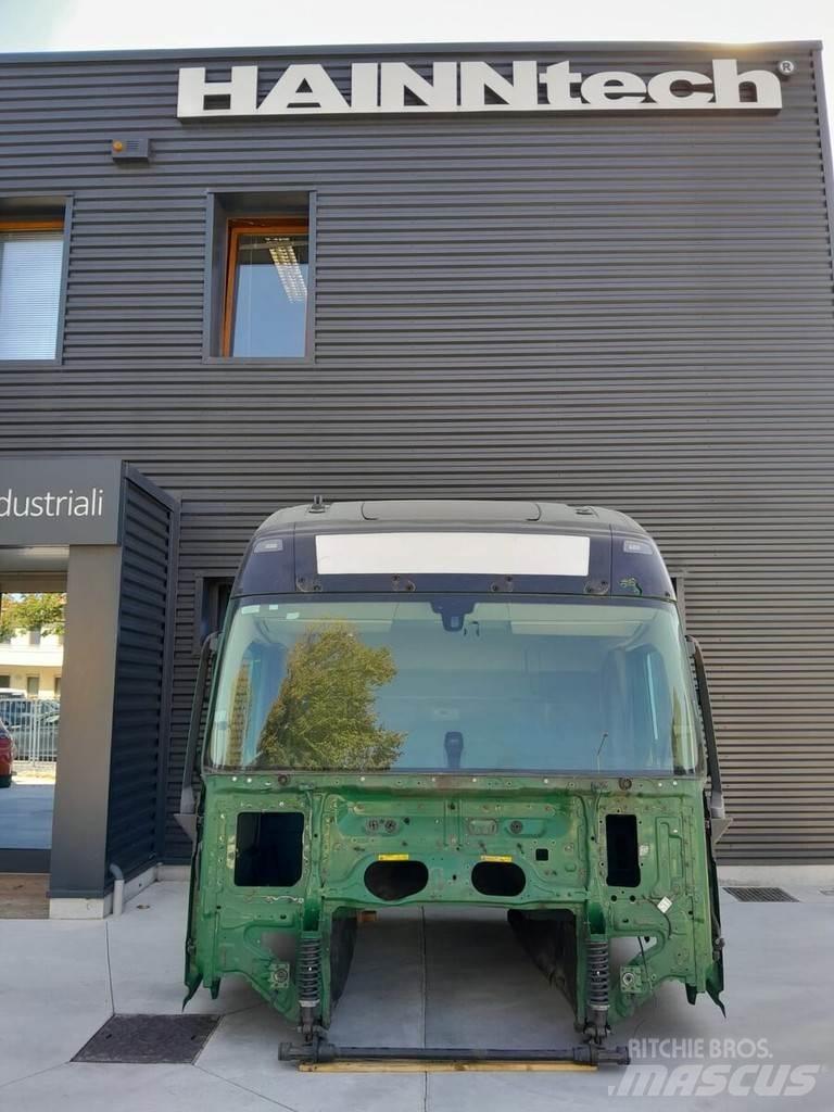 Volvo FH EURO 6 Cabinas e interior