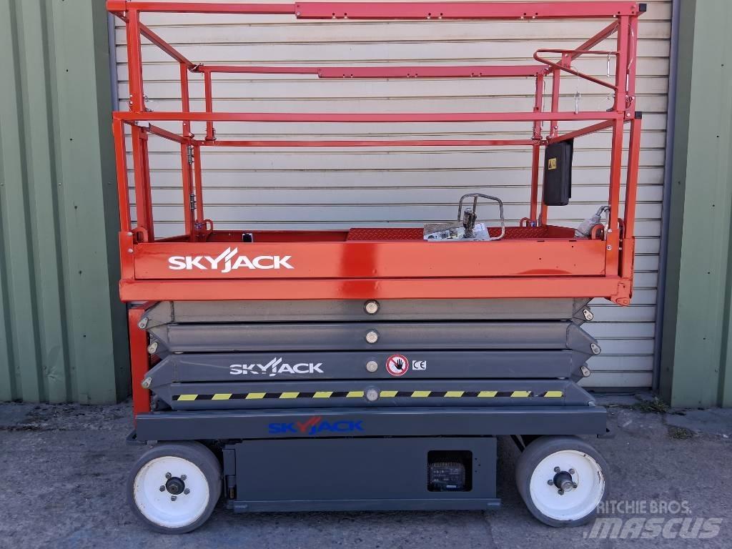 SkyJack SJ III 4626 Plataformas tijera