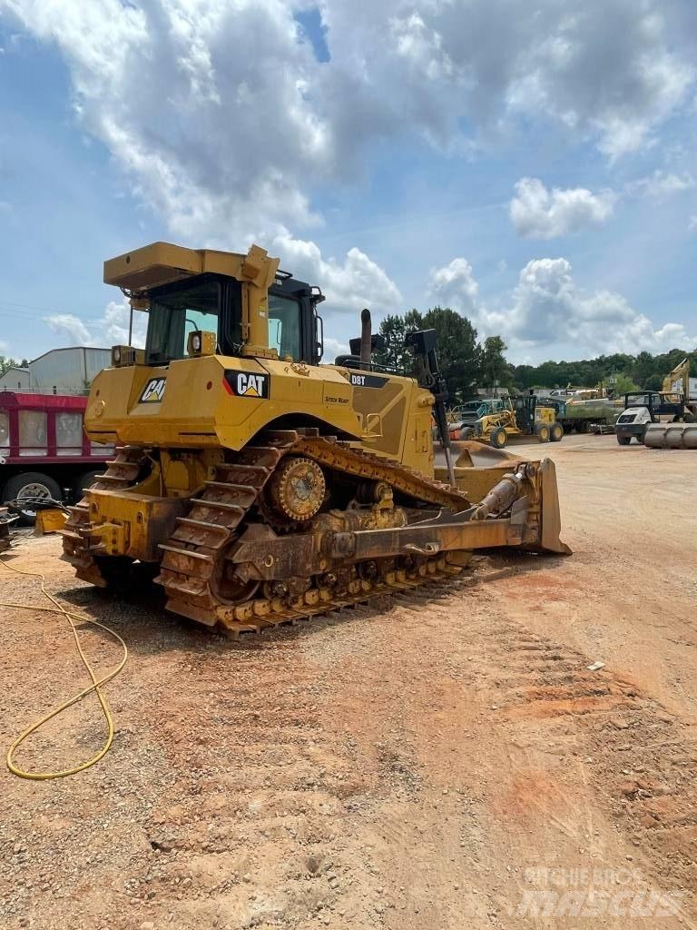 CAT D 8 T Buldozer sobre oruga