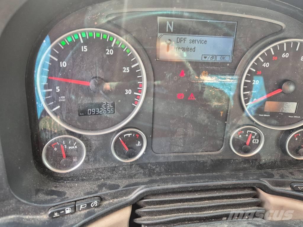 Ruthmann T 330 Plataformas sobre camión