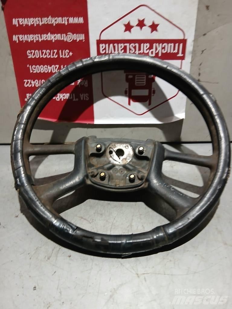 Scania R 440   1327026 Cabinas e interior