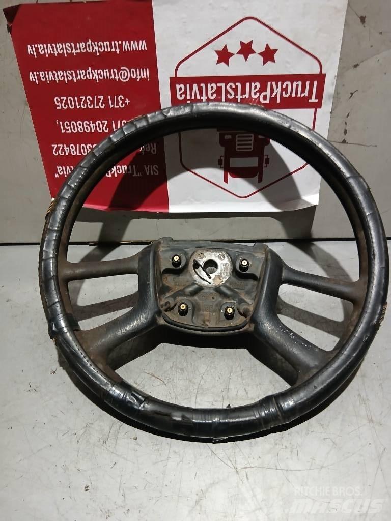 Scania R 440   1327026 Cabinas e interior