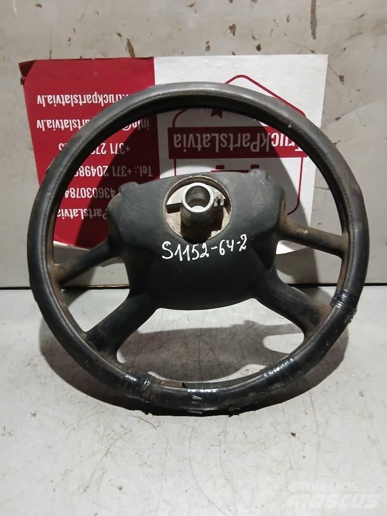 Scania R 440   1327026 Cabinas e interior