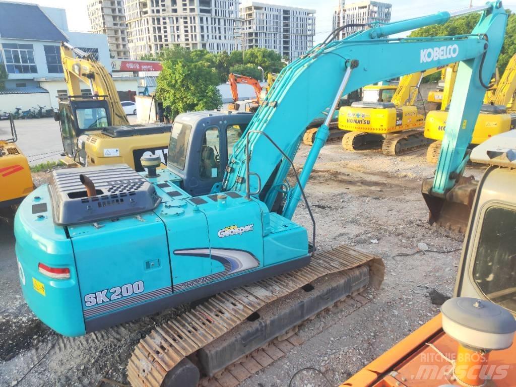 Kobelco SK 200-8 Excavadoras de cadenas