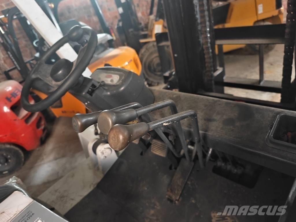 TCM FD 70 Z8 Carretillas diesel