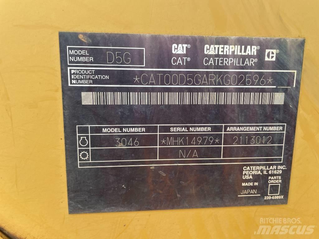 CAT D 5 LGP Buldozer sobre oruga