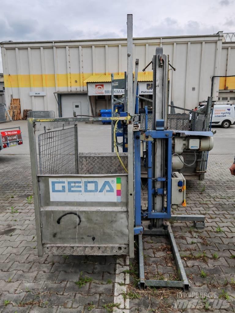 GEDA 300 Z Almacenaje - Otros