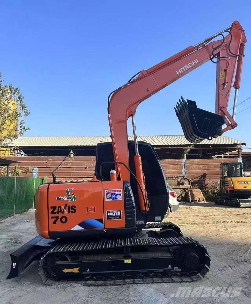 Hitachi 70 Mini excavadoras < 7t
