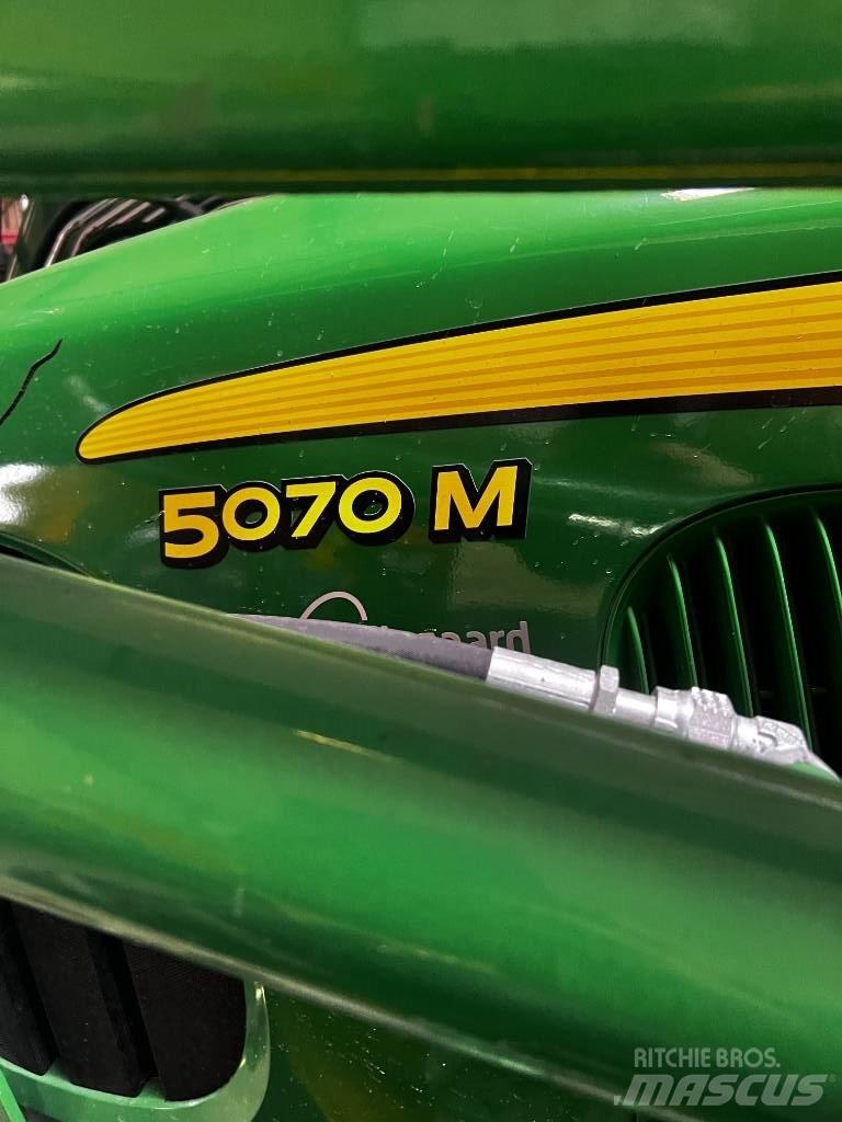 John Deere 5070 M Tractores