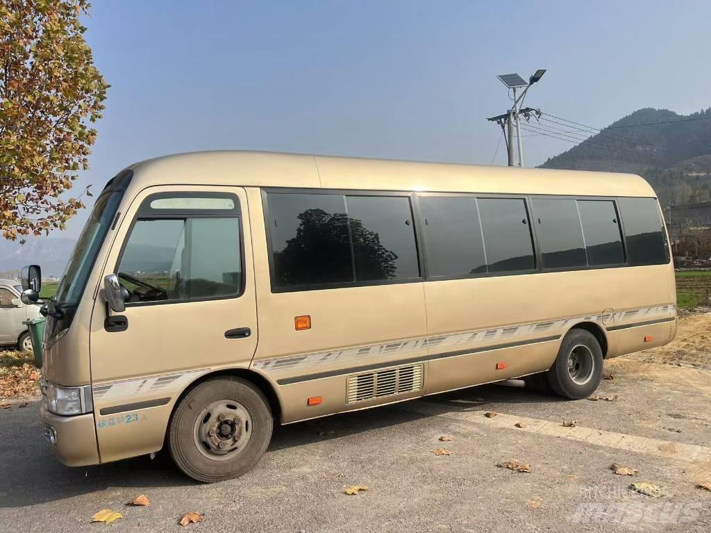 Toyota Coaster Autobuses interurbanos
