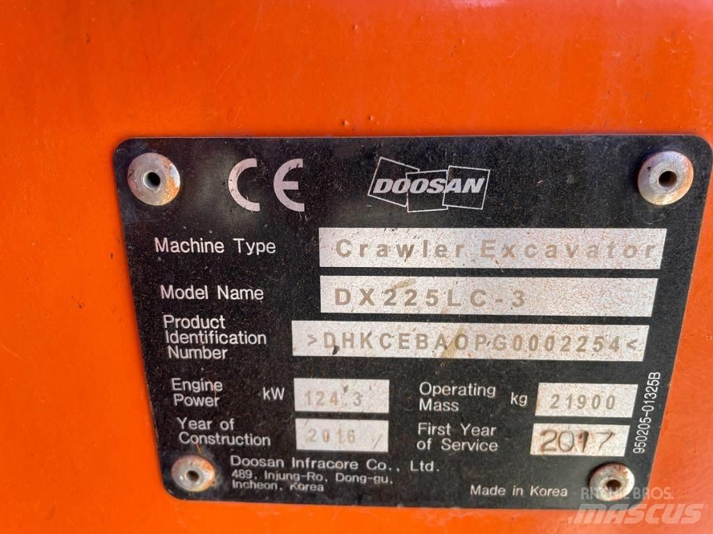 Doosan DX 225 LC-3 Excavadoras de cadenas