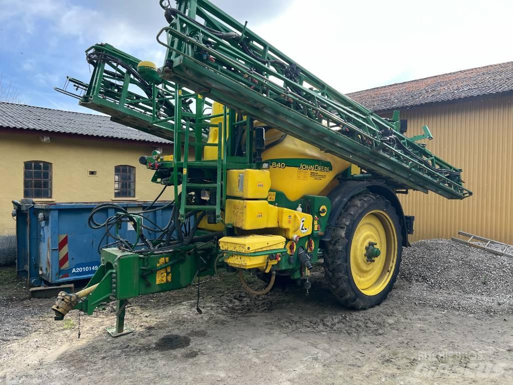 John Deere 840 Pulverizadores arrastrados