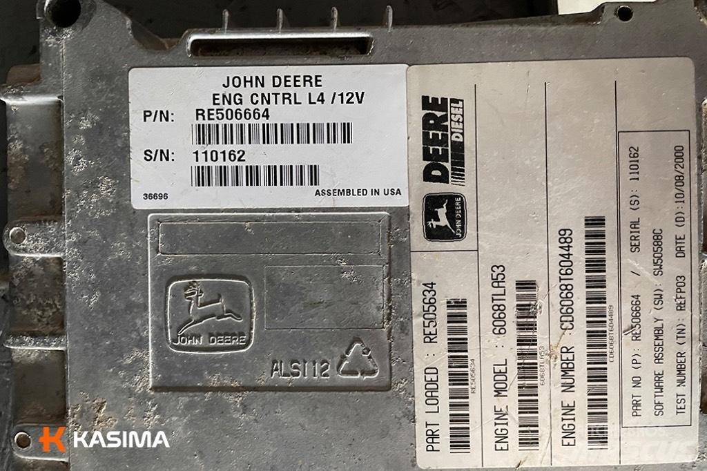 John Deere 6910 S Electrónicos