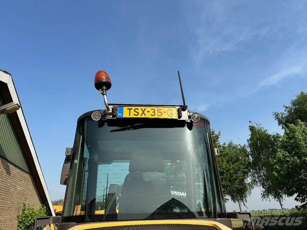 Mecalac AS900 Cargadoras sobre ruedas