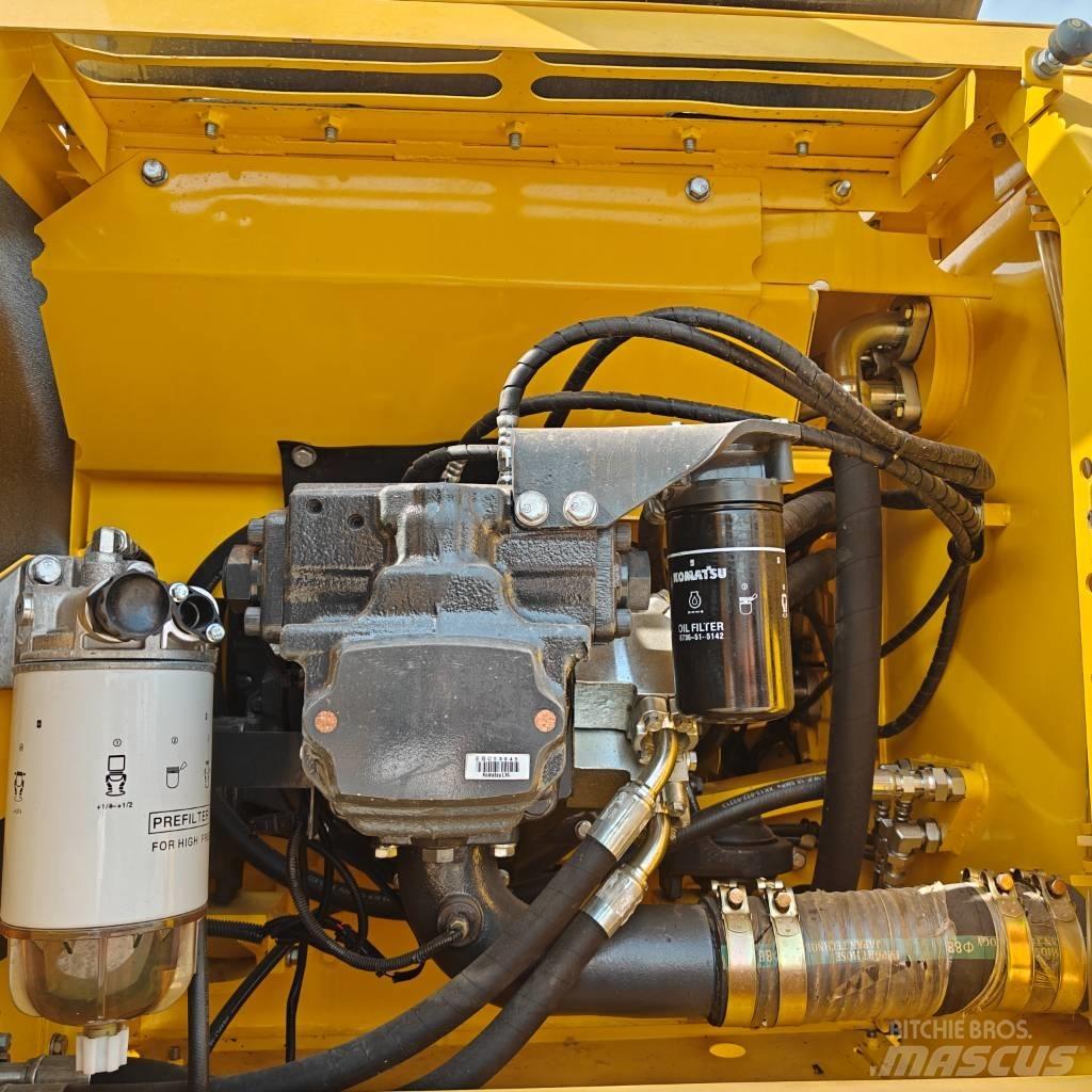 Komatsu 200-8N1 Excavadoras de cadenas