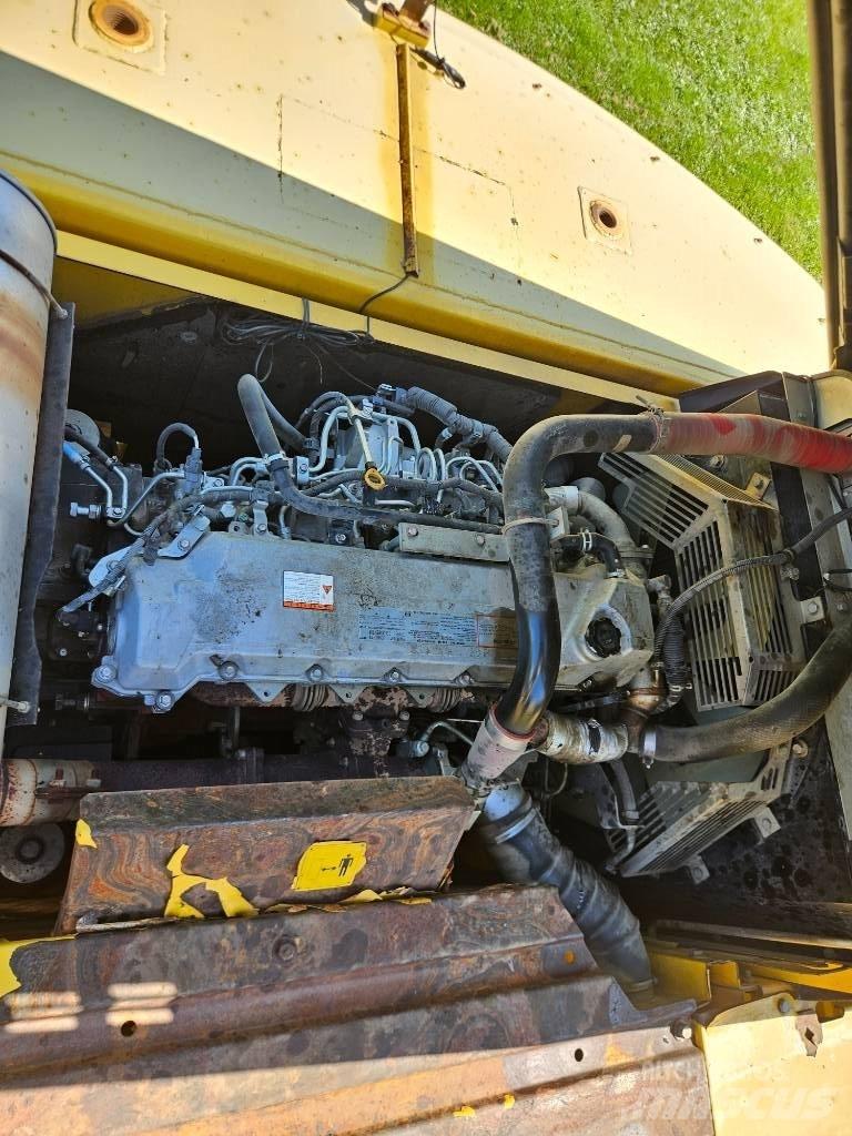 New Holland E 385 B Excavadoras de cadenas