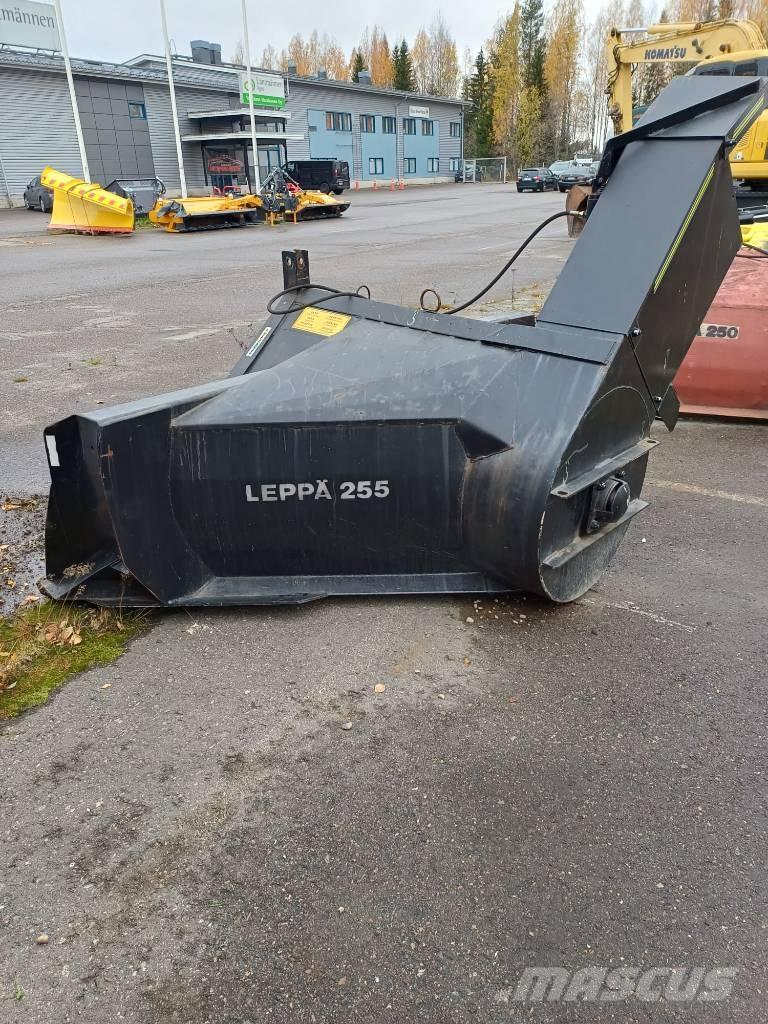 Leppä Leppä 255 Fresadoras quitanieves