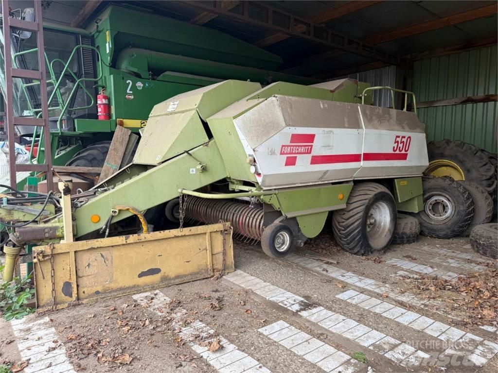 Fortschritt 550 Empacadoras cuadradas