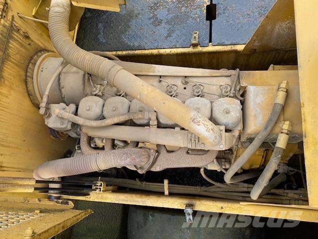 CAT PS 300 Rodillos sobre neumáticos