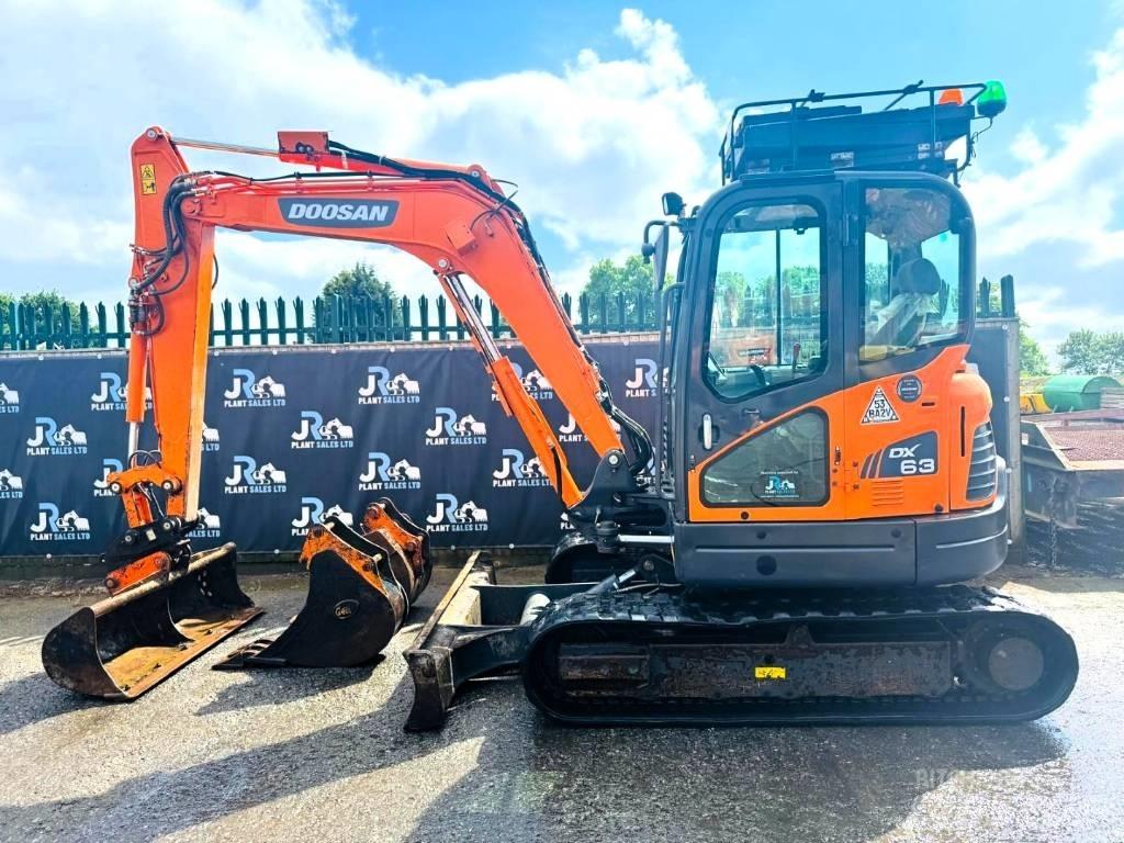 Doosan DX 63-3 Excavadoras de cadenas