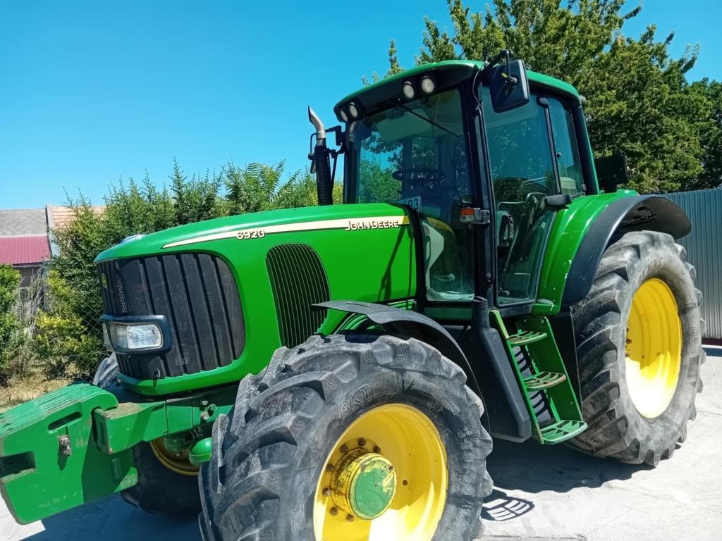 John Deere 6920 Tractores