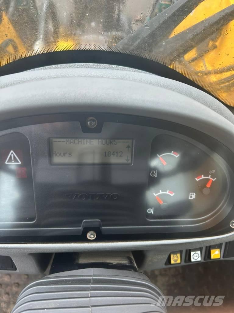 Volvo L 110 E Cargadoras sobre ruedas