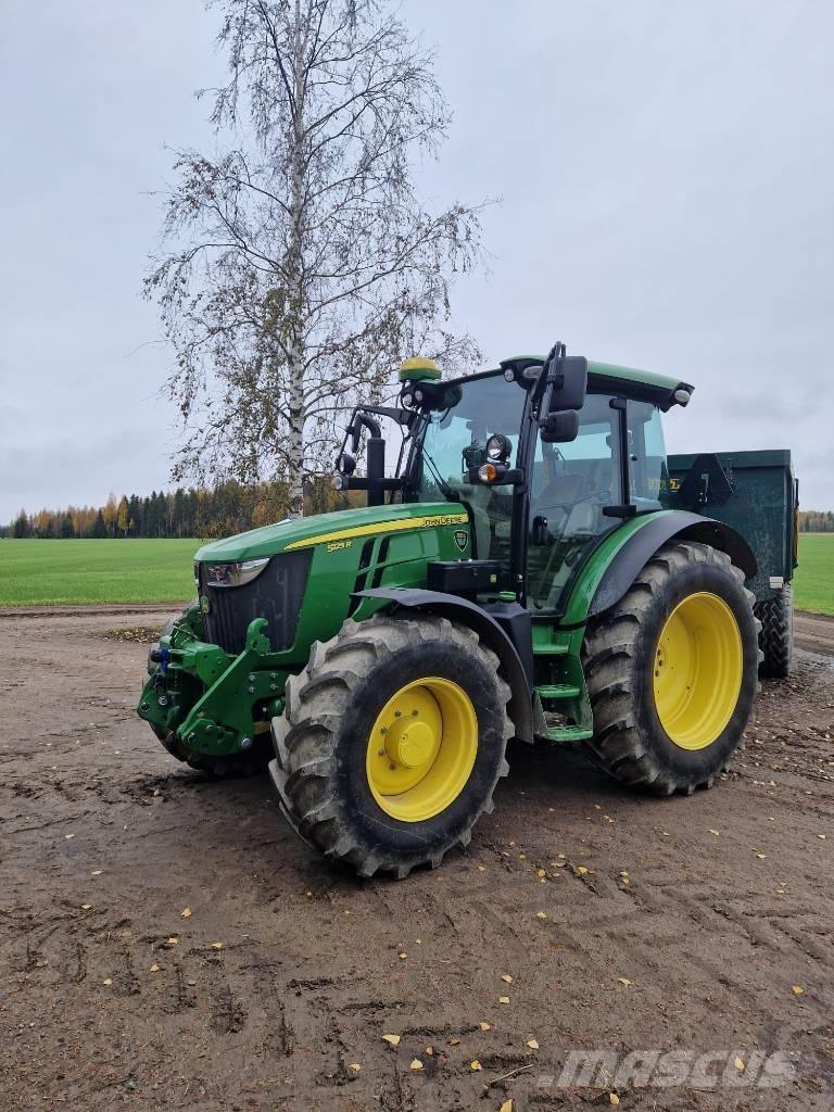 John Deere 5125R Tractores