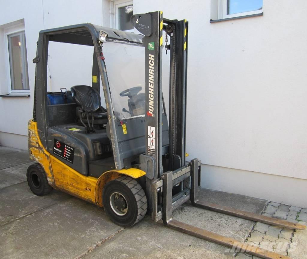 Jungheinrich TFG 316 Carretillas LPG