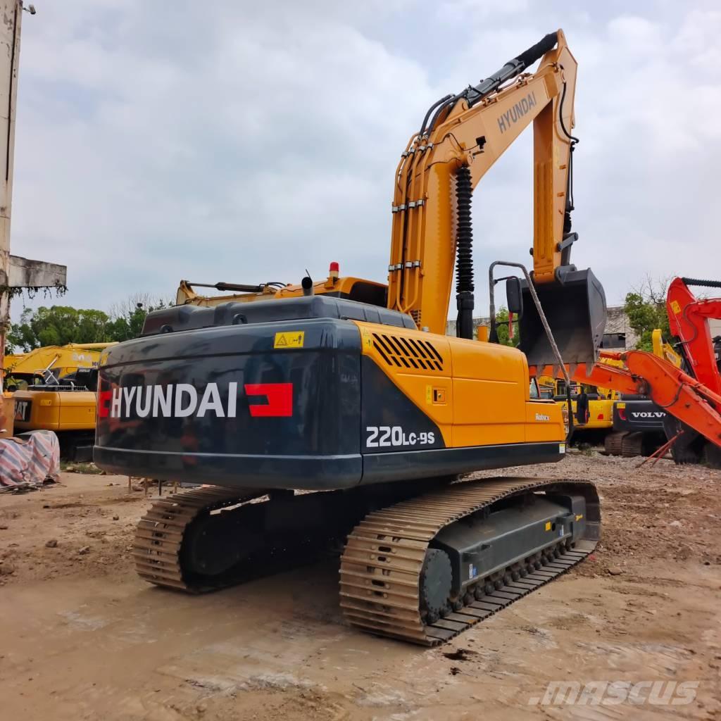 Hyundai HX220HD Excavadoras de cadenas