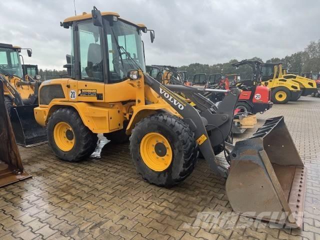Volvo L 30 G Cargadoras sobre ruedas