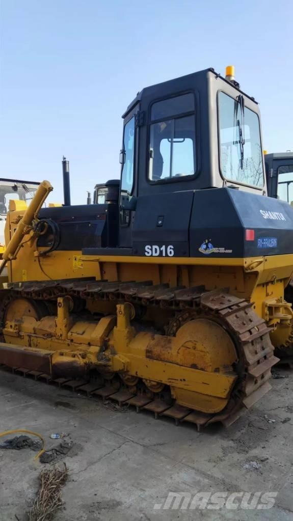 Shantui SD 16 Buldozer sobre oruga