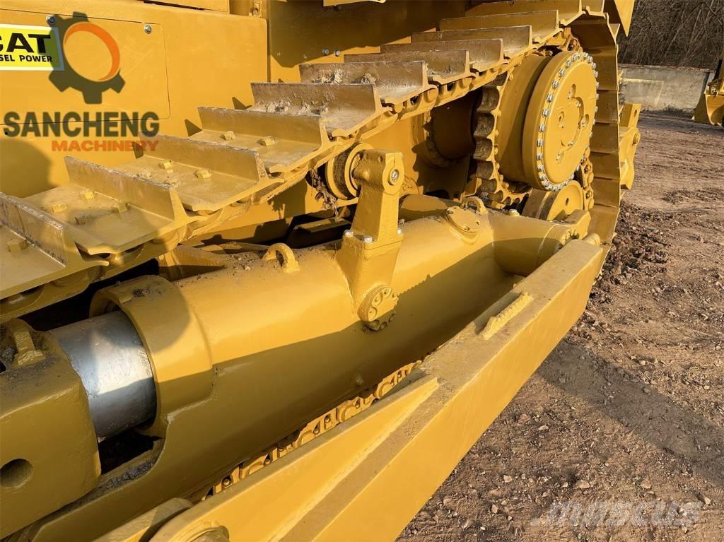 CAT D 7 R Buldozer sobre oruga
