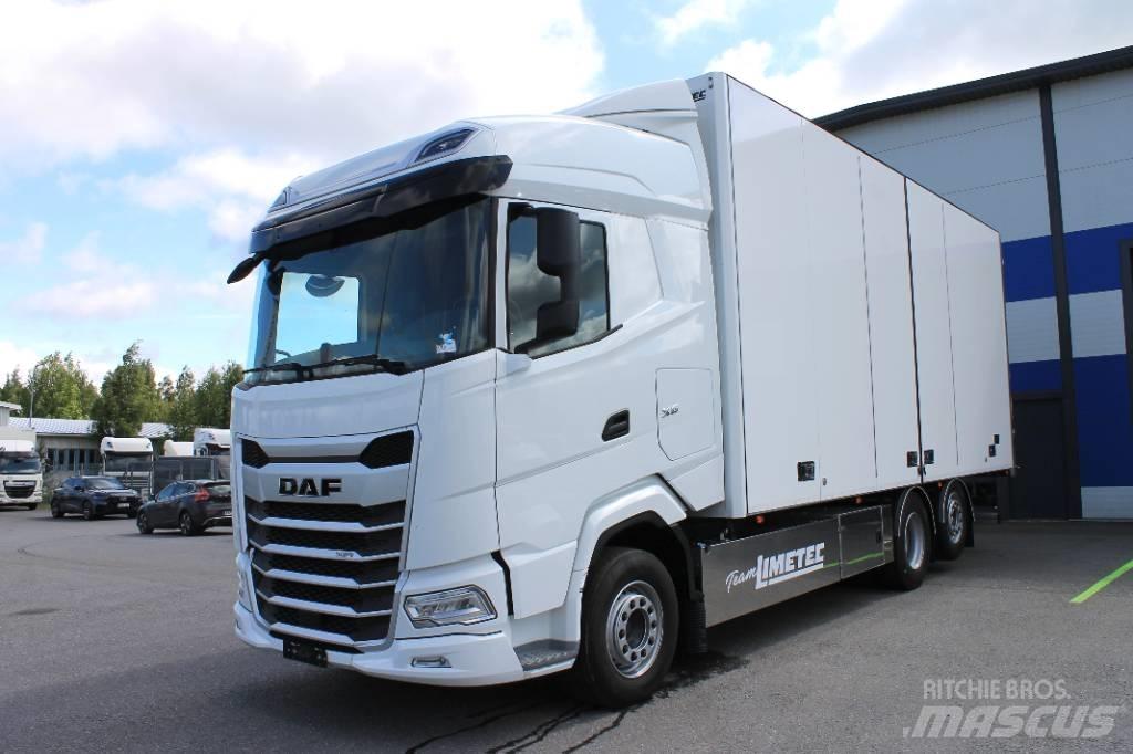 DAF XG 530 FAN Camiones caja cerrada