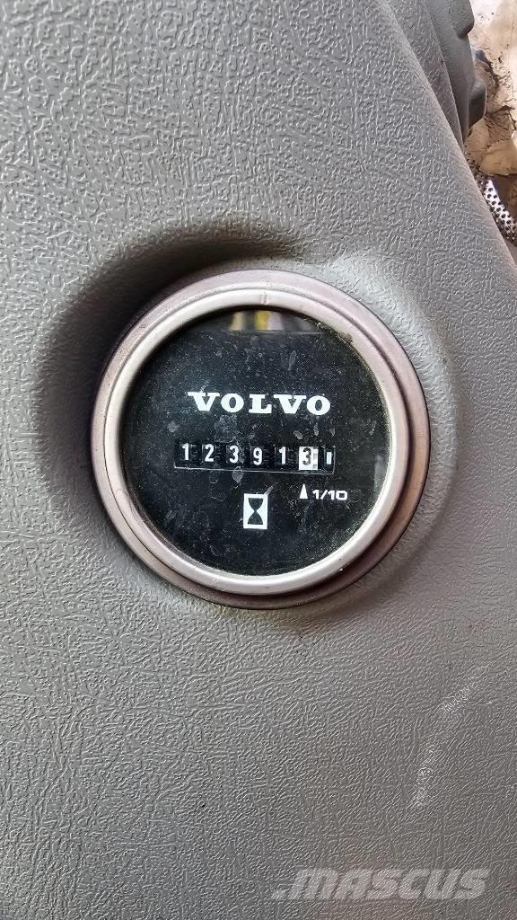 Volvo EC 300 EL Excavadoras de cadenas