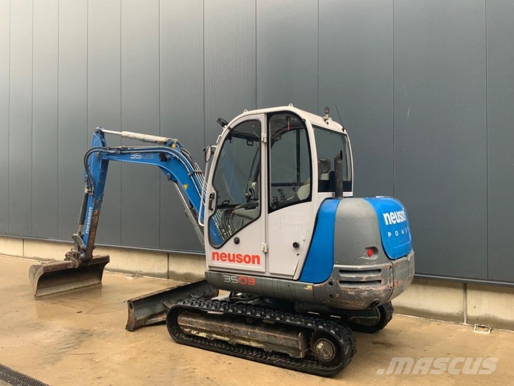Neuson 3503 RD Mini excavadoras < 7t