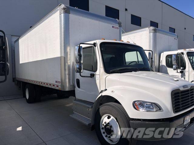 Freightliner M2 Camiones caja cerrada