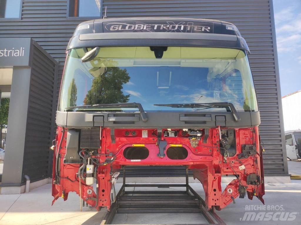Volvo FH 4 L2 H3 Cabinas e interior