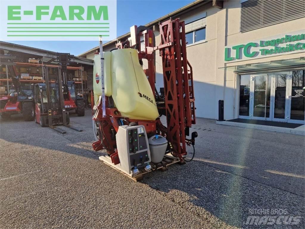 Hardi Mega 12 Pulverizadores arrastrados