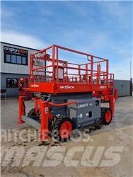 SkyJack SJ 6832 RT Plataformas tijera