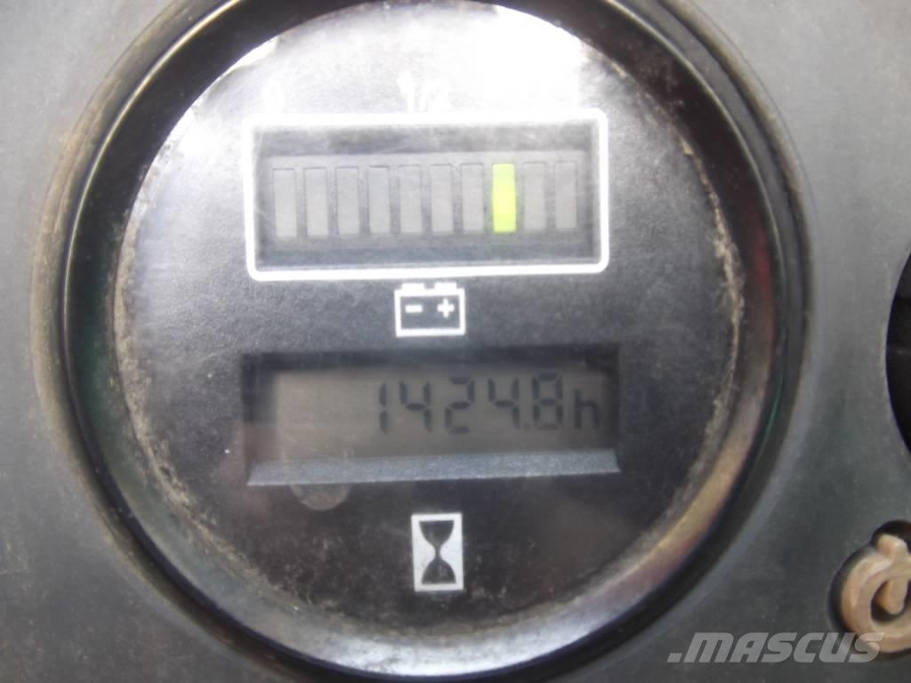 Linde L 12 V-2336 Apiladores eléctricos autopropulsados