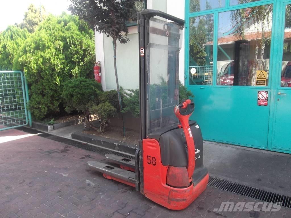 Linde L 12 V-2336 Apiladores eléctricos autopropulsados