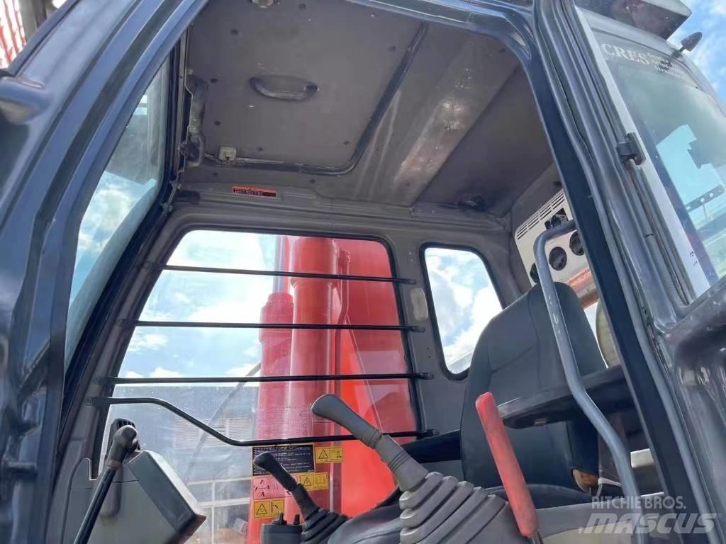Hitachi ZX 200 C LC Excavadoras de cadenas