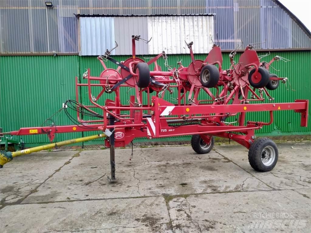 Lely Lotus 900P Rastrillos y henificadores