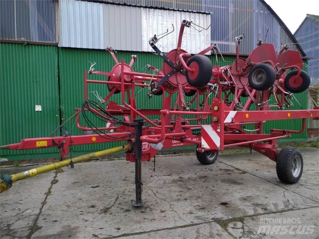 Lely Lotus 900P Rastrillos y henificadores