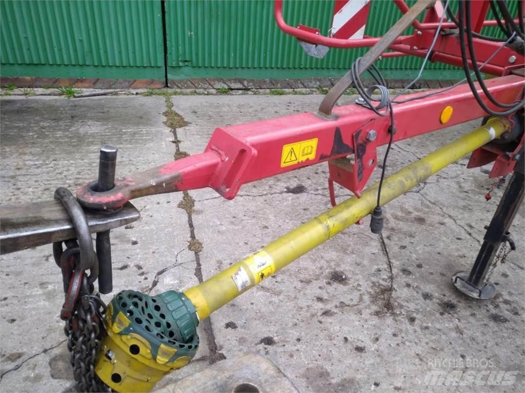 Lely Lotus 900P Rastrillos y henificadores