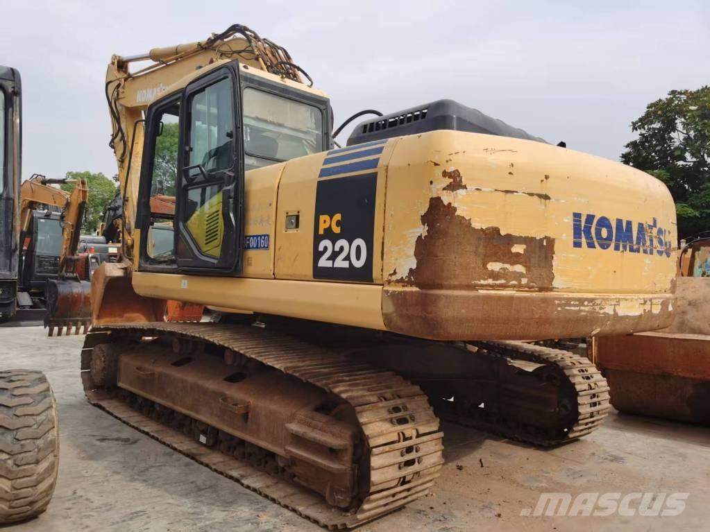 Komatsu PC 220-7 Excavadoras de cadenas