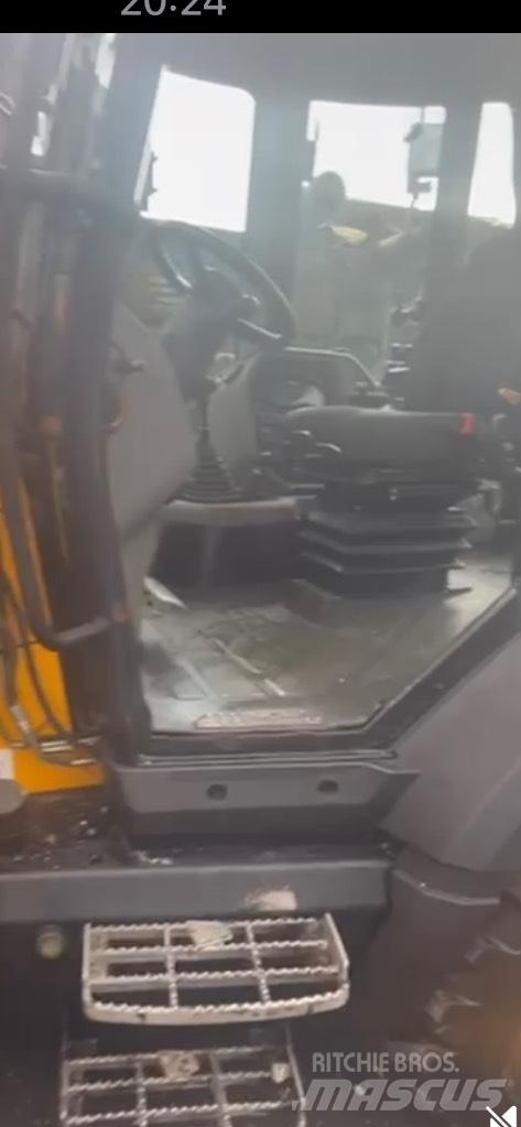 JCB 3CX Compact Retrocargadoras